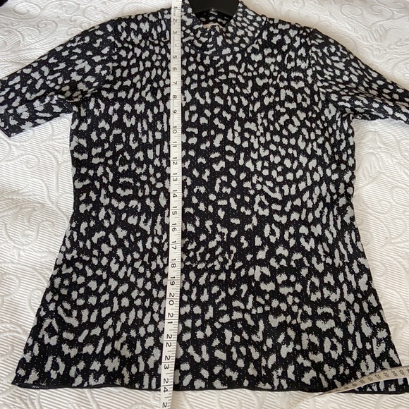 🆕 MICHAEL KORS Black & Silver Lurex Animal Print Top - Picture 9 of 11